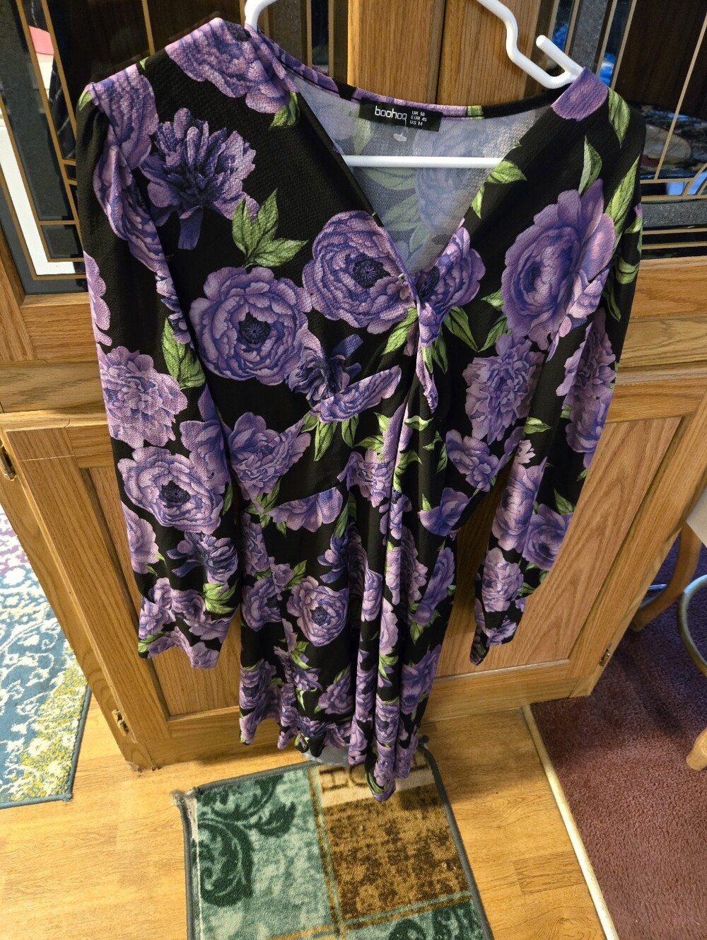 Boohoo Black with Purple Floral Print and Green Leaves Long Dresx